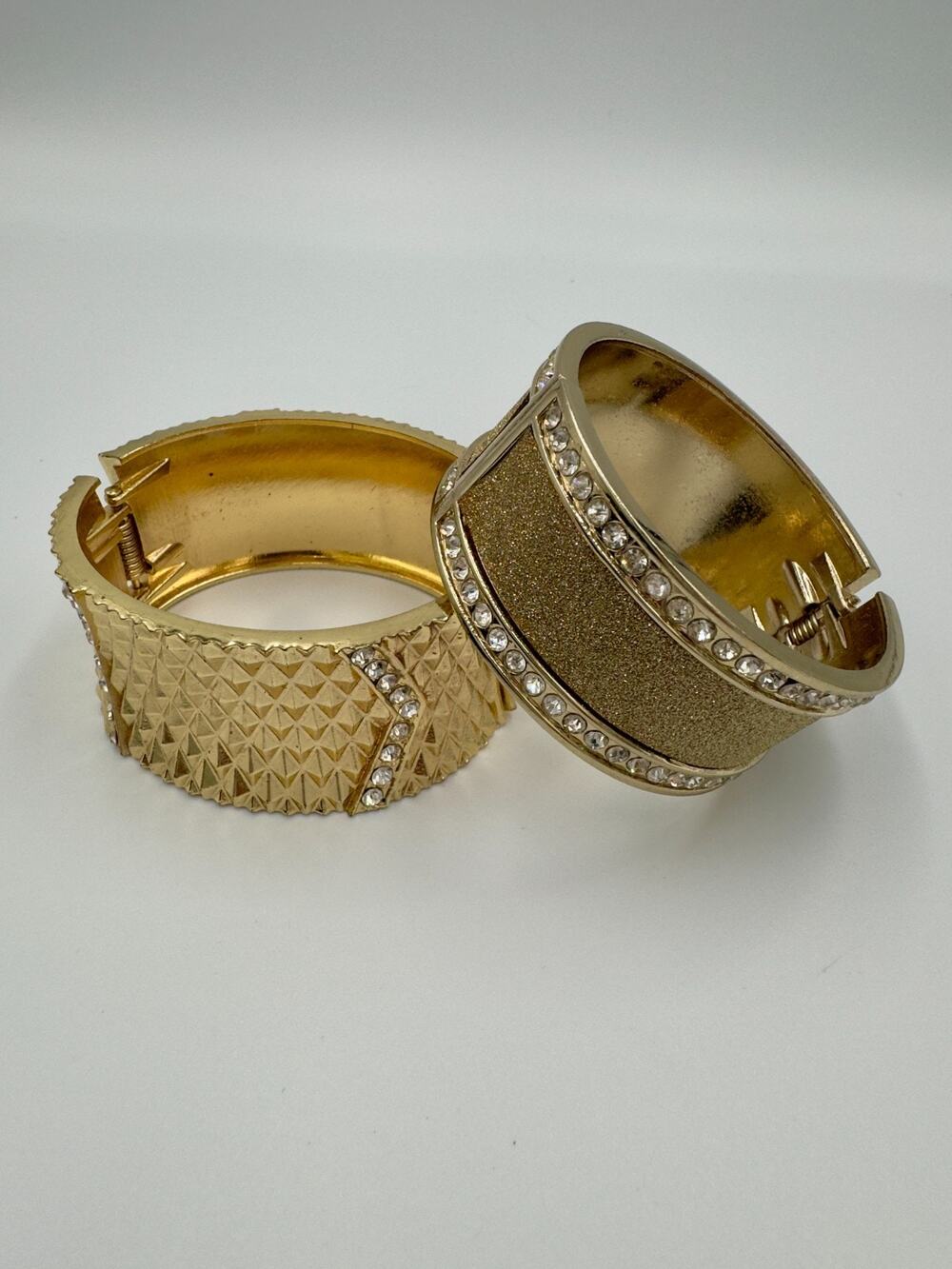 2 Gold Tone Chunky Clamper Bracelets Rhinestone Glitter Pyramid Textured Wide